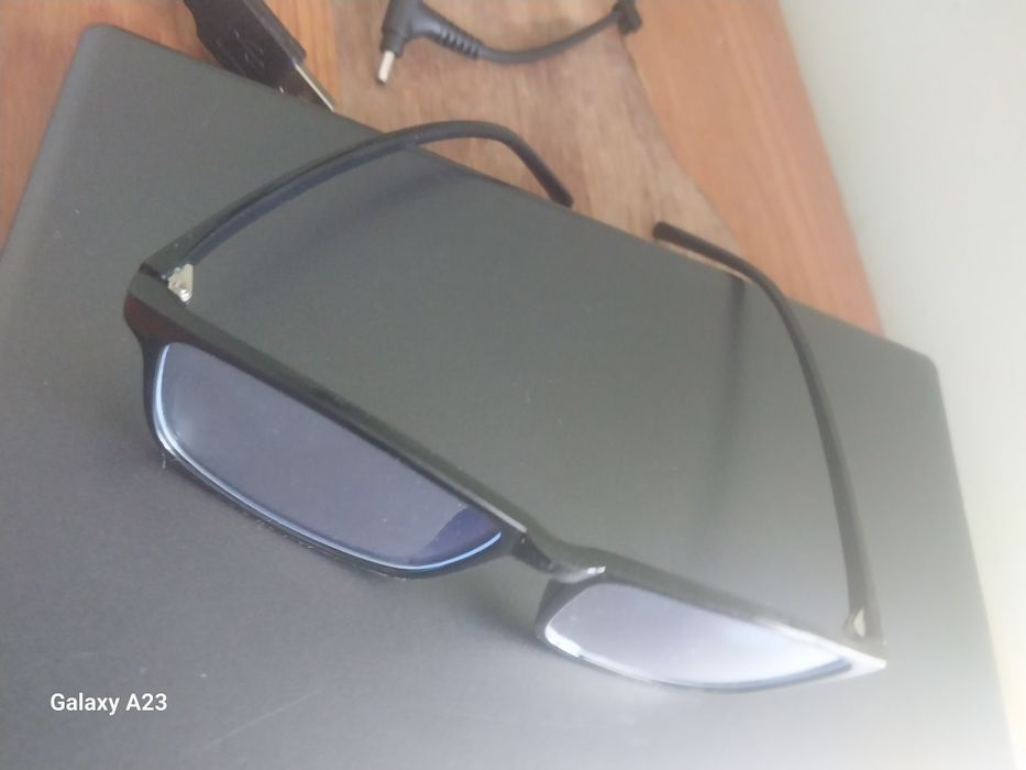 Noutbook Acer 8ga 512 + 1Terabayt + kompelekt