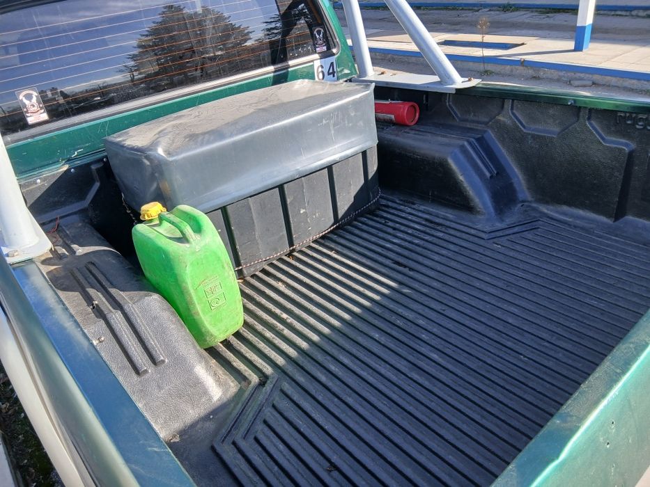 Мицубиши  Л200 Дизел 2,5