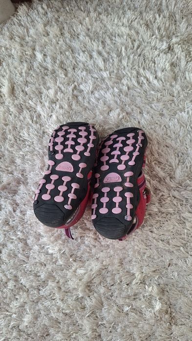 Sandale drumetie fetite Kamik marimea 30