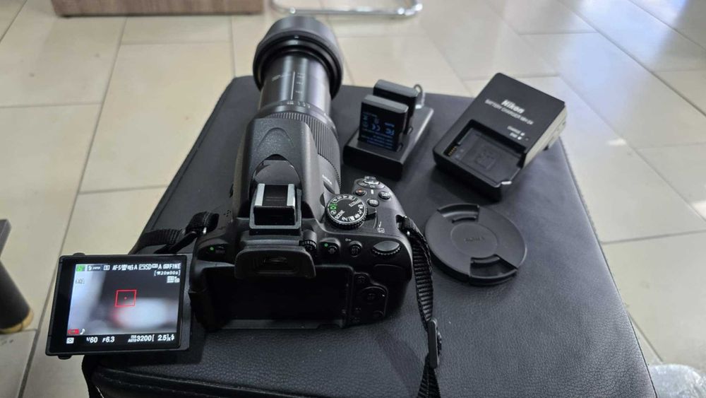 фотоапарат Nikon D5100 + обектив Sigma 18-300mm f/3.5-6.3 DC OS