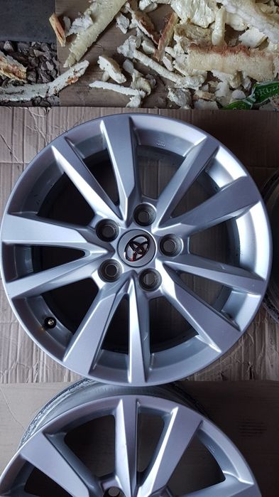 диски Toyota camry 70