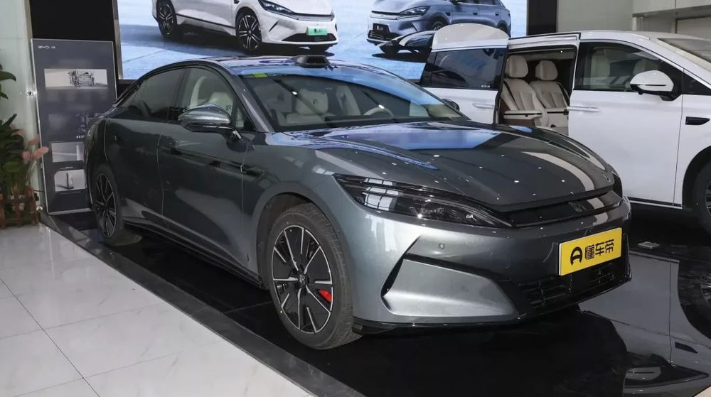 BYD Han 2025 — 2