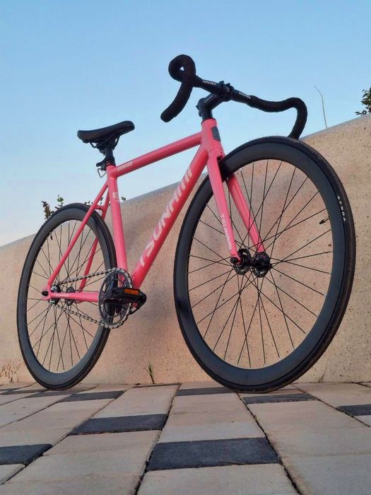 Розовый Tsunami snm100