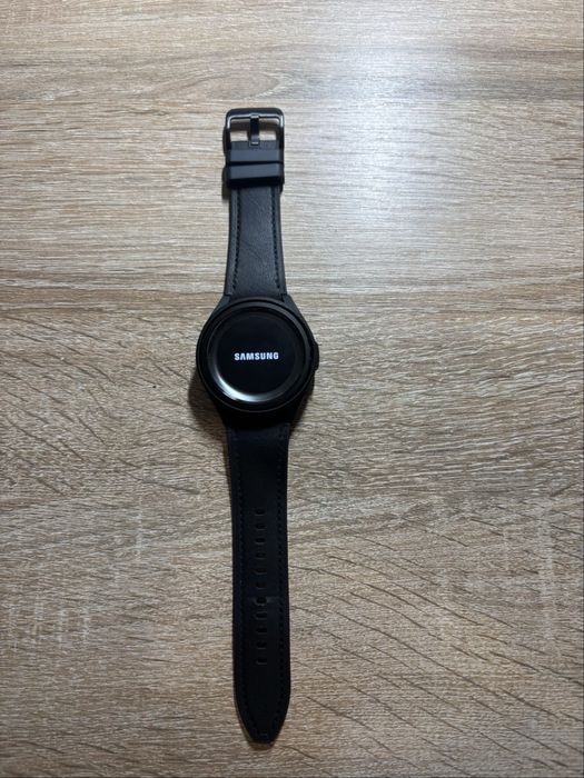 Samsung Galaxy Watch 6 classic 43mm