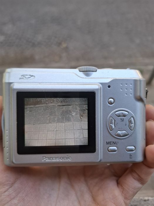 Компактен дигитален фотоапарат PANASONIC LUMIX LZ2