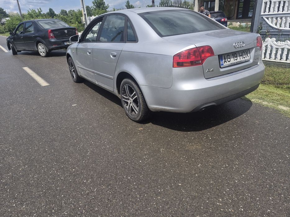 Dezmembrez audi a4 b7.2.0d