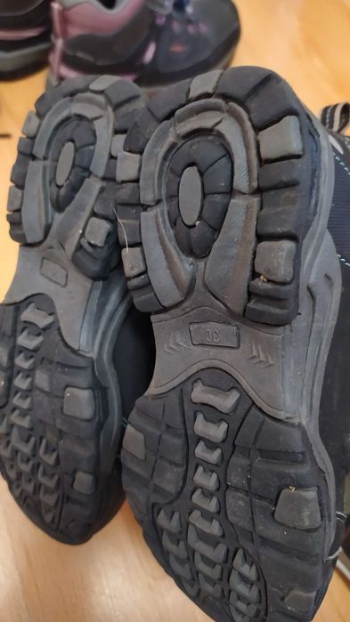 Детски обувки номер 30 зимни за преход