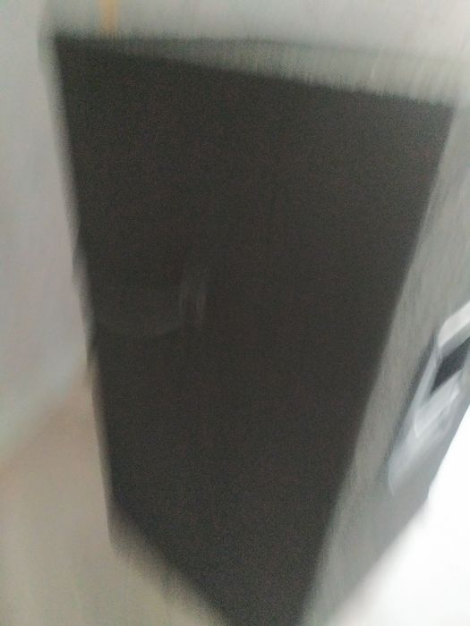 Professional ovoz apparaturasi sotiladi.