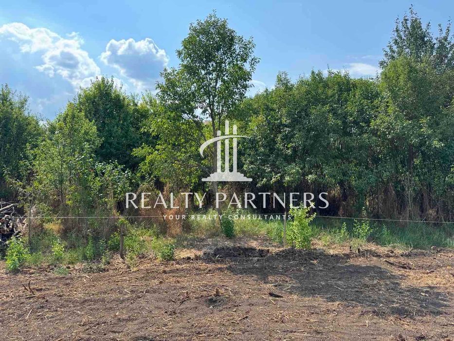 Продава се Парцел в Батановци - 1302 кв.м за 34 €/кв.м - Снимка #1