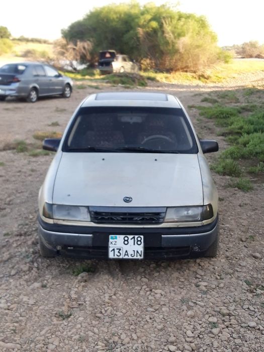 Опель Вектра сатылады.