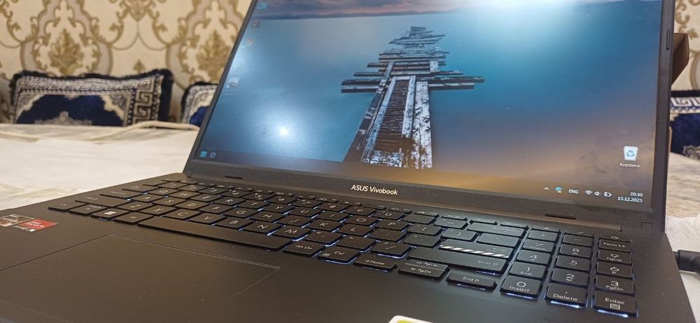 Noutbuk ASUS HDMI Windows 11PRO