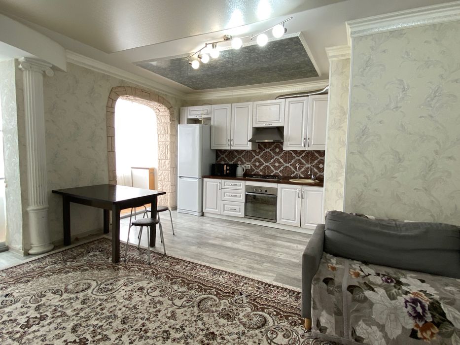 3х комнатная распашонка район ЕНУ