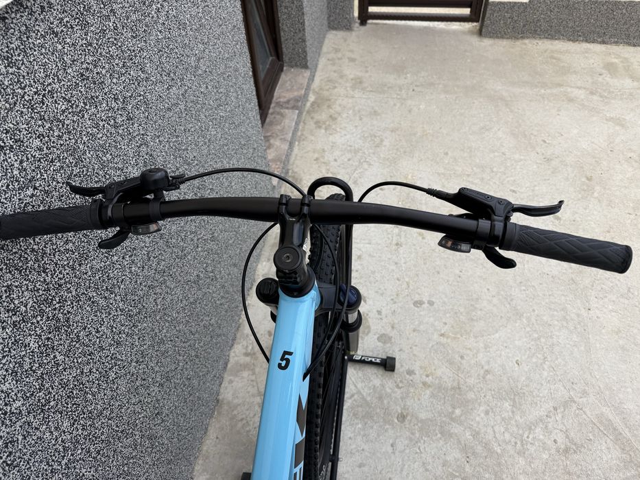 Trek Marlin 5 29” Планински велосипед с хидравлични спирачки