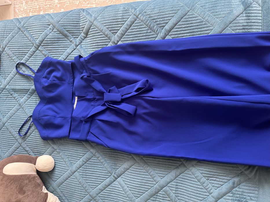 Продам костюм тройку