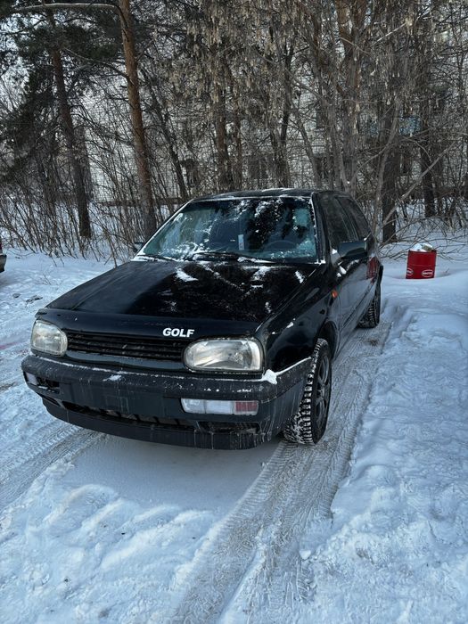 Продам гольф 3 .