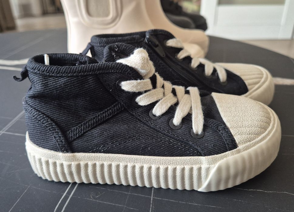 Високи кецове Zara