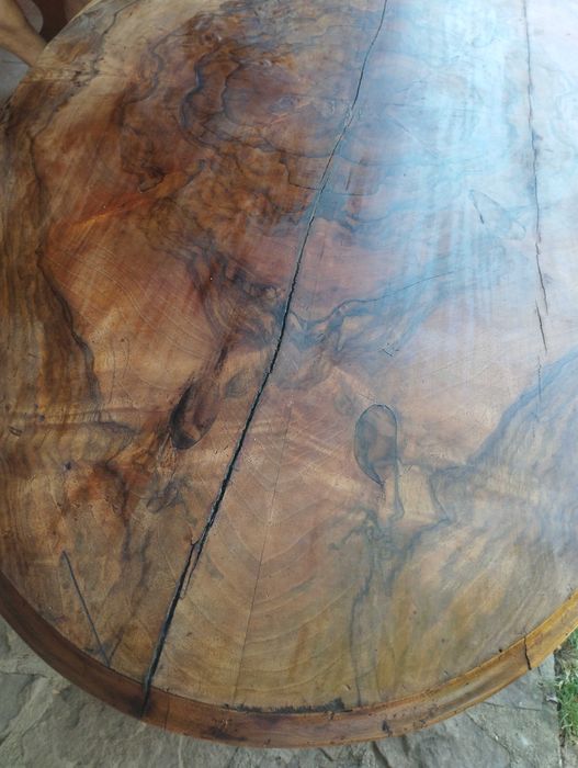 Маса с орехов фурнир.