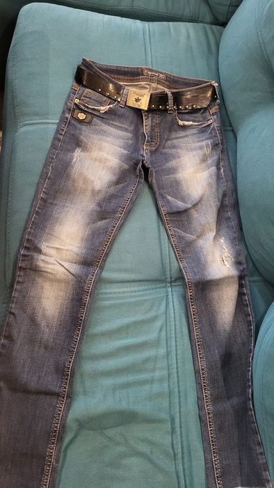 Продавам дънки Dsquared/ Estero Ragazza