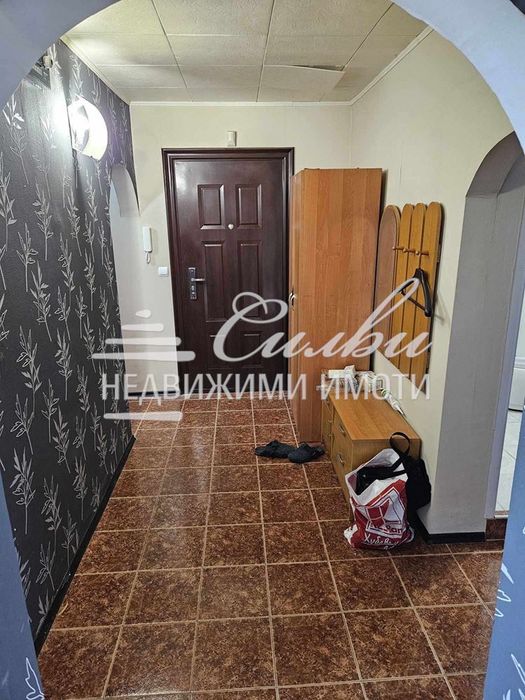 Продава се Многостаен апартамент в Шумен, Басейна - 104 кв.м за 1030 €/кв.м - Снимка #12