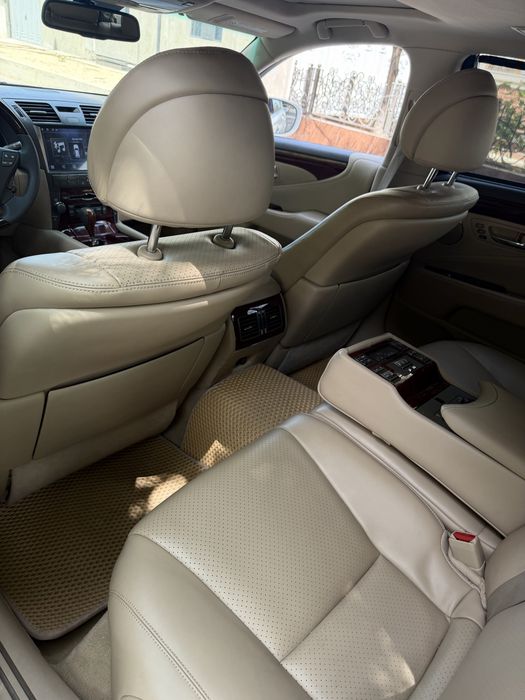 Lexus ls460 probeg: 140000ming