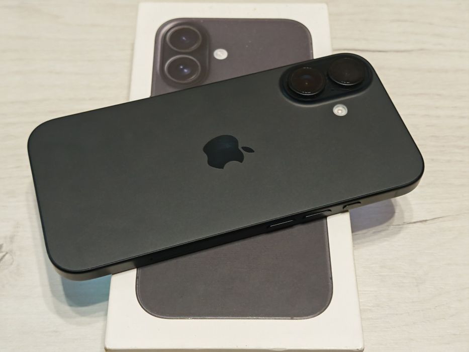 Като нов iPhone 16 256 GB Гаранция