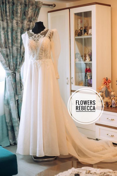 Manechin rochie de mireasa si manechin costum mire