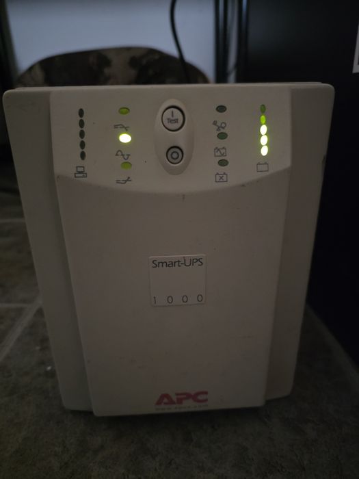 apc 1000 -1000va smart ups