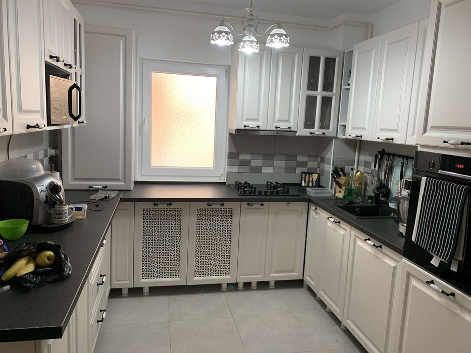 Inchiriez casa insiruita 3 camere, P+1+M, Popesti Leordeni centru