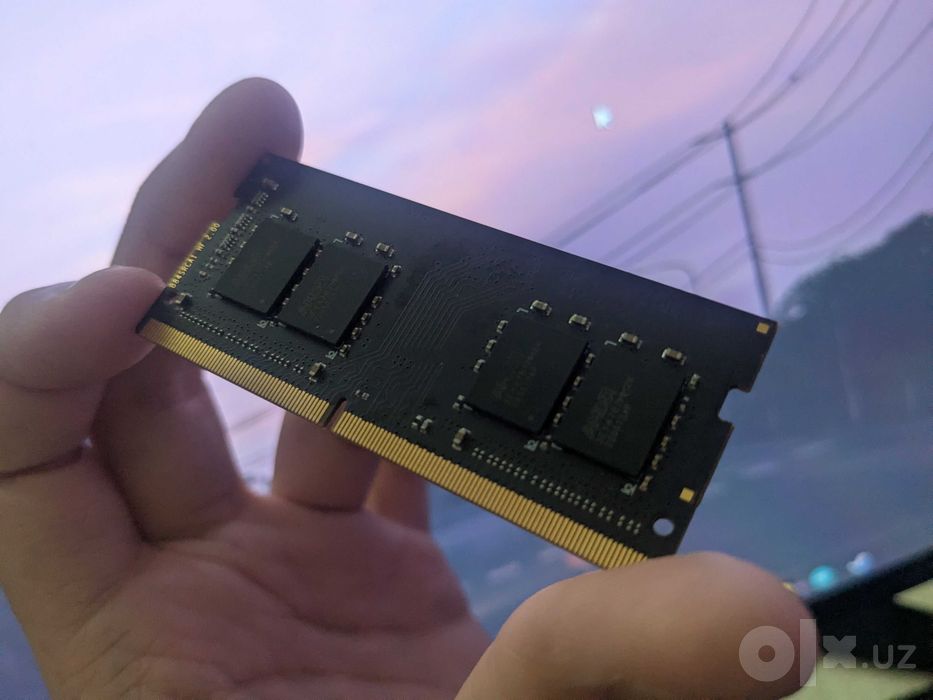 Оперативная память AMD Radeon R7  4 ГБ DDR4 2133mhz