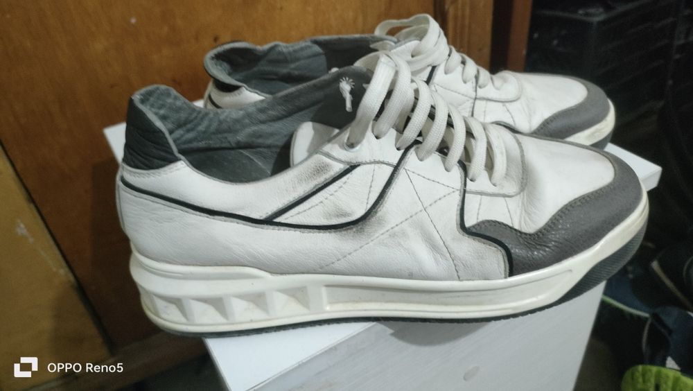 Ерлер аяқ киімі. Красовка