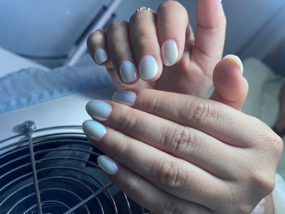 Маникюр, наращивание ногтей