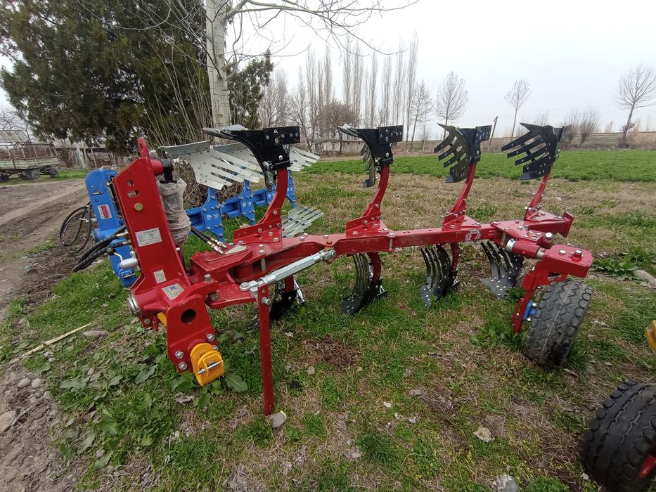 Айланма плуг сотилади