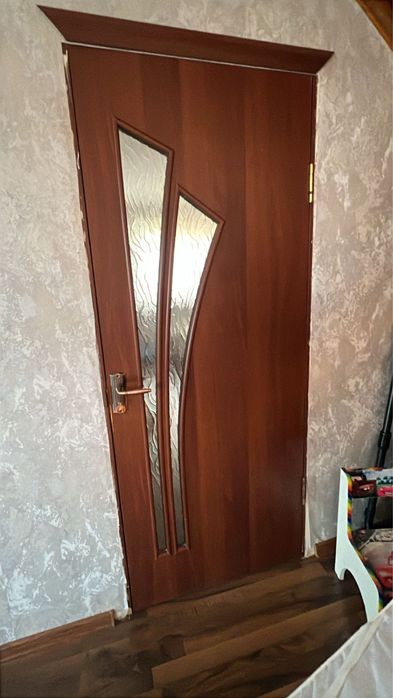 Межкомнатная дверь