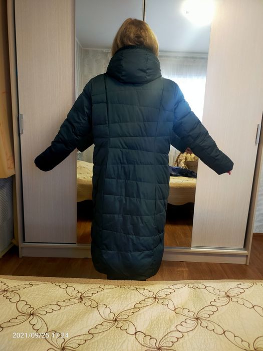 Продается зимнее пальто 58 размер