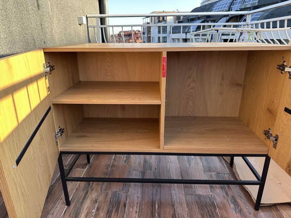 Шкаф/скрин за хола