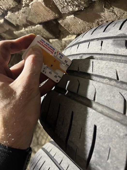 Летни гуми 215/55/17