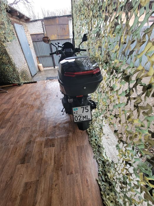 Мопед / скутеры ,