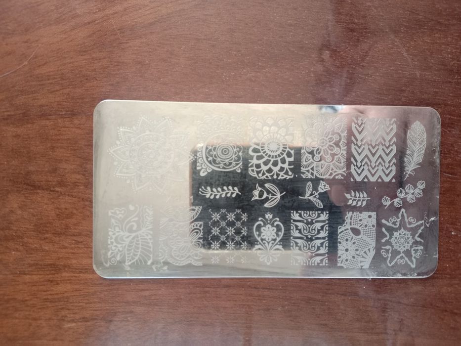 Продам маникюрные принадлежности