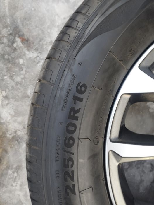 Чазор 16 сакадиска ва балон сотилади