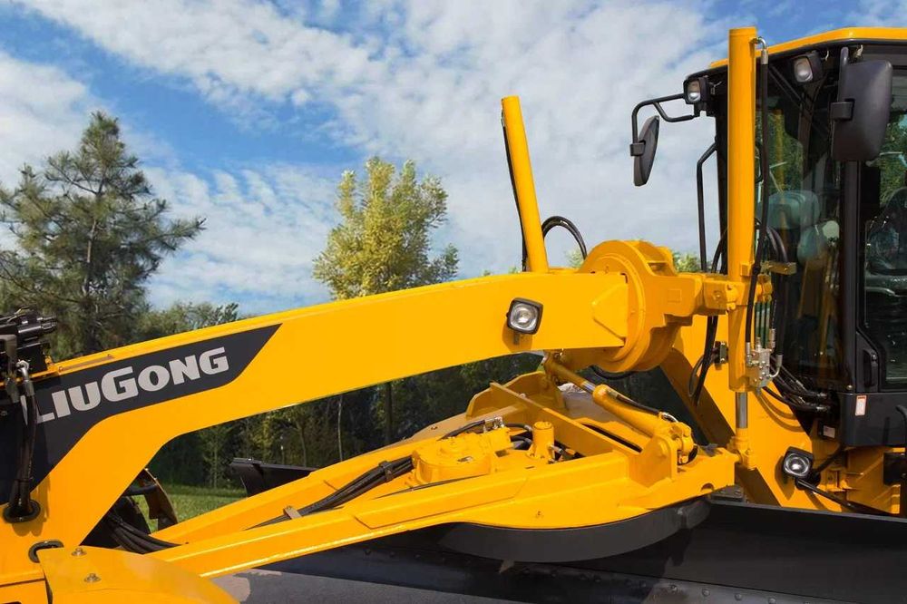 Грейдер 4WD + Отвал, Рыхлитель