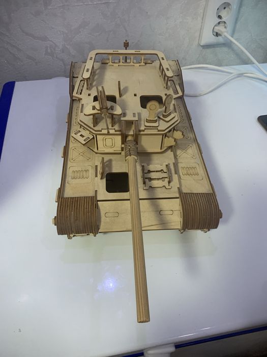 Продаю  сувенир