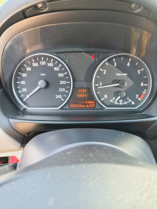 Продавам БМВ 116 i