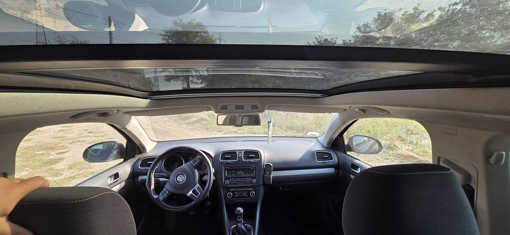 Volkswagen Golf 6 Benzina 1.4 TSI 122 CP | 2012