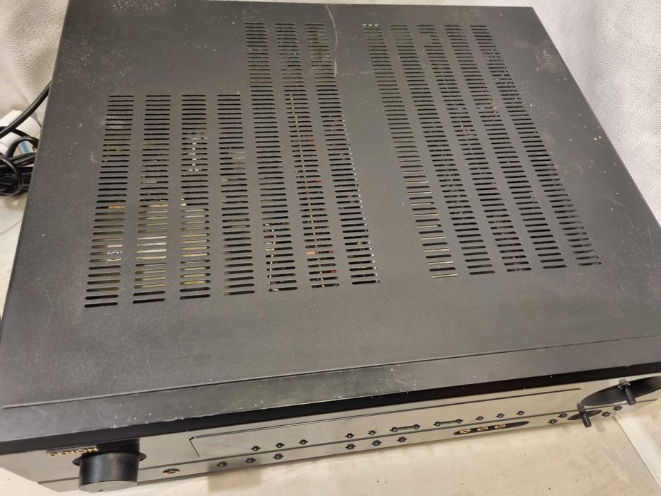 Denon AVR-1603 210W