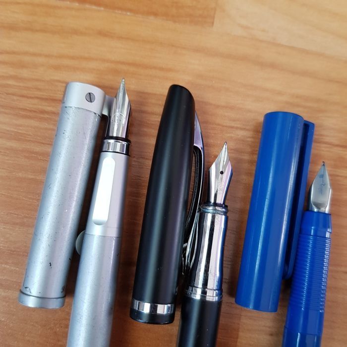 Pelikan stilou.pix.cutii.