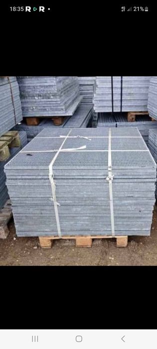 Trepte metalice și grătare galvanizate la diferite dimensiuni debitam