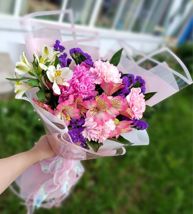 ЦВЕТЫ/Букеты/Композиции/