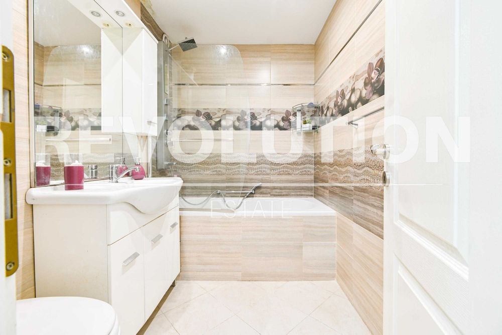 Продава се Тристаен апартамент в София, Изгрев - 90 кв.м за 3556 €/кв.м - Снимка #10