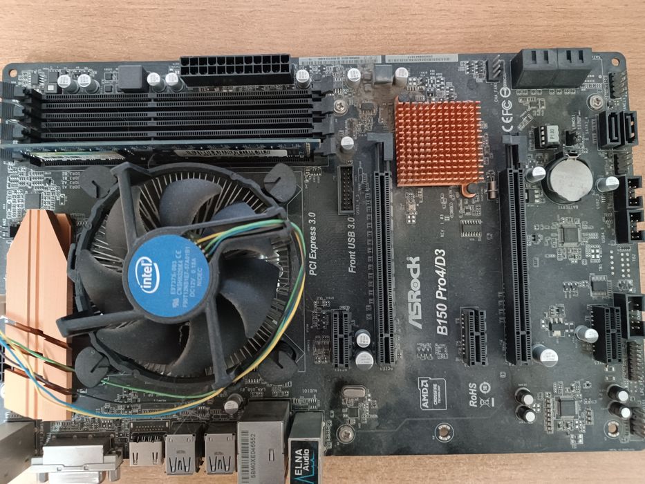 Продам Asrock b150 pro4/d3