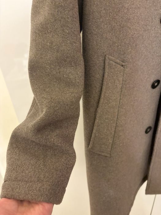 Мъжко вълнено палто в кафяв цвят ХS размер Mango